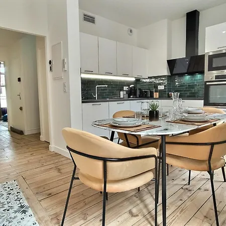 Le Lautrec - Vue Cathedrale - Centre-ville *